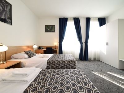Orient Hotel